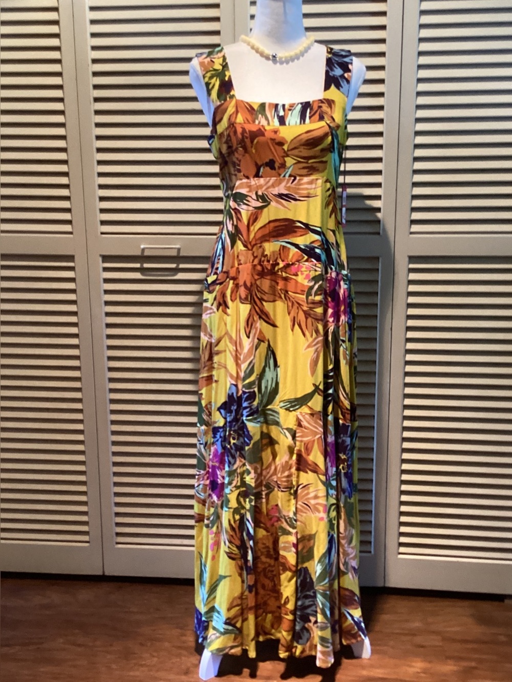 Vince Camuto Tropical Floral Maxi Dress - Women